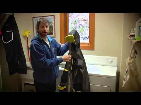 How to Wash your ski oufit | Salomon