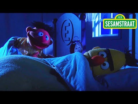 Hoe laat is het? - Bert & Ernie - Sesamstraat