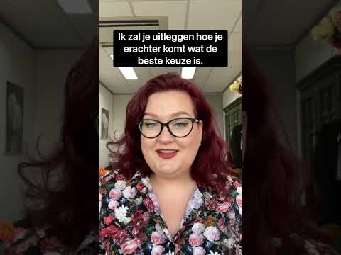 Moet je een blouse in of uit de broek dragen?